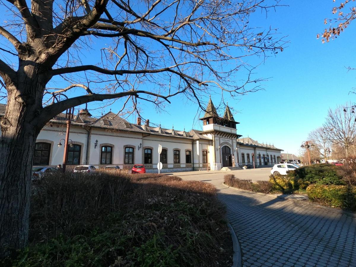 Gosztonyi Villa Сиофок Екстериор снимка